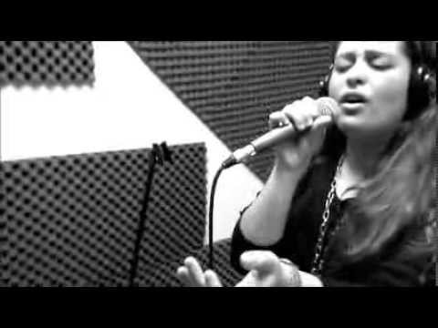 Nothing's Real but Love cover di VIVIANA BUONOMO.