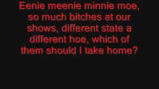 yellow bus Brokencyde lyrics