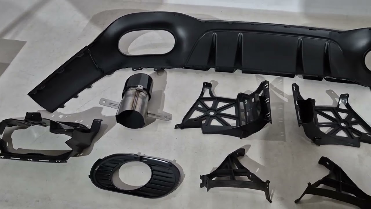 Задній дифузор з насадками (Дизайн A35 SD) Video 1