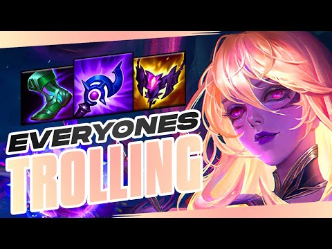 IS LUX JUST BROKEN? - Lux Guide S13 League Of Legends