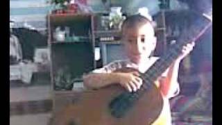 preview picture of video 'pilli alcaraz con su guitarra'