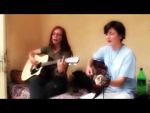 Cati si Ana - Topa-trop