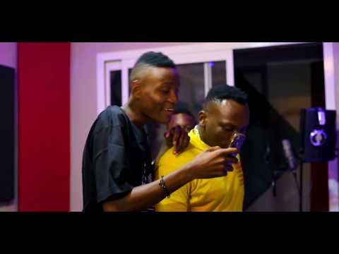 ABBAH PROCESS AKIWA  STUDIO NA VIBE NA HANSTONE NA MDOGO WAKE  KABSA ERICK THE PRODUCER