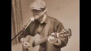 I´m gonna sit on the porch and pick on my old guitar