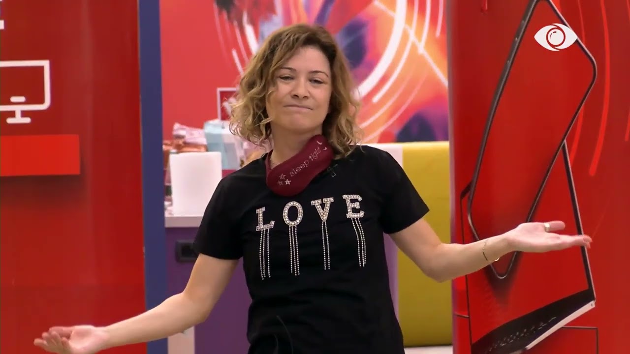 “Po e ha dhe po lyen fytyrën me majdanoz”/ Juli-Eglës: Vdes për ne ti