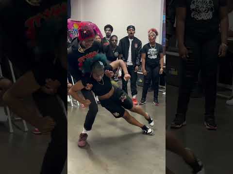 🔥 Mora & Twin 4 The WIN❗️#fyp #viraldance #viral JOIN BZL MEMBERSHIP | Click Link ⬇️