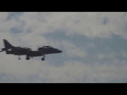 2010 MCAS Miramar Air Show - AV-8B Harrier Demo
