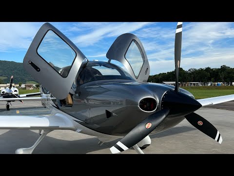 Cirrus SR22 G6 PS-LMD Delivery at SDEN - 16/02/2023