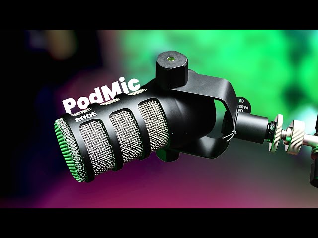 Vídeo relacionado con RODE PodMic USB Micrófono dinámico de radiodifusión con conectividad XLR y USB, micrófono cardioide para podcasting, streaming y creación de contenido (Negro)