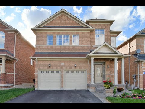 18 Whitepoppy Drive Brampton