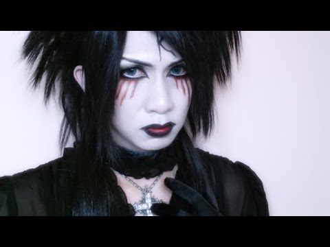 Mana (Moi dix Mois) Cosplay Transformation - Tribute to K (WITH AUDIO COMMENTARY)