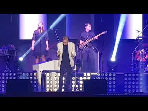 Nino D'Angelo - \Sona e canta\