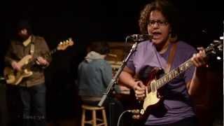Alabama Shakes - Hang Loose