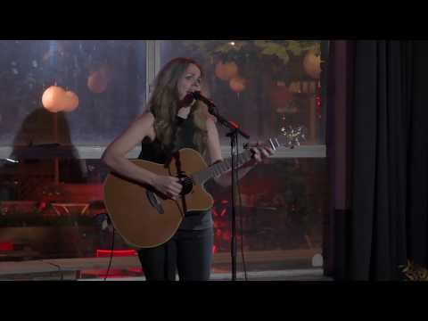 Elrieke - Compilation of covers @ De Boemel in Tilburg