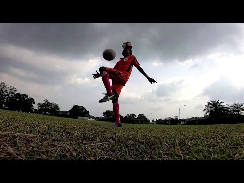 ナイジェリアの世界記録保持者はサッカーでの将来を期待している (Nigerian world record holder hopes for future in soccer)