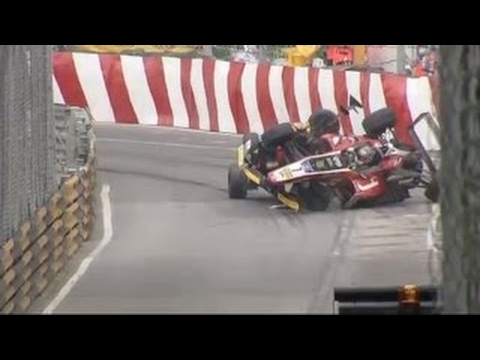 FIA Formula 3 World Cup 2016. Qualification Race Macau Grand Prix. Ye Hong Li Huge Crash