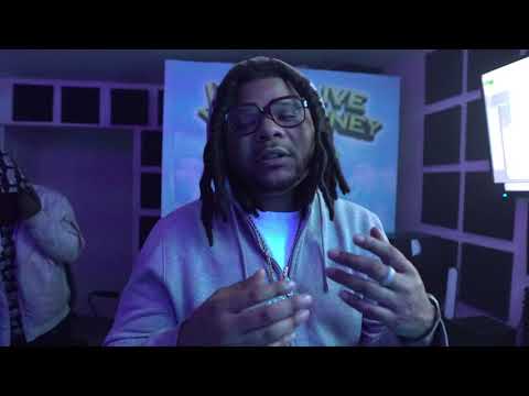 Rob Mack ft. DelaTheFella - 4Real Official Music Video Dir. RazorsharpFilmz