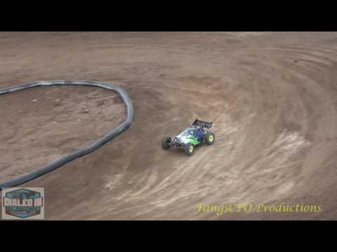 Dialed In RC: R1-M4 Expert 2WD Truck - 11/12/16