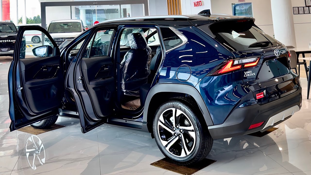First Look! Toyota yaris Cross S HEV All New 2024 | Luxury Interior Comfort and Good Exterior Show
