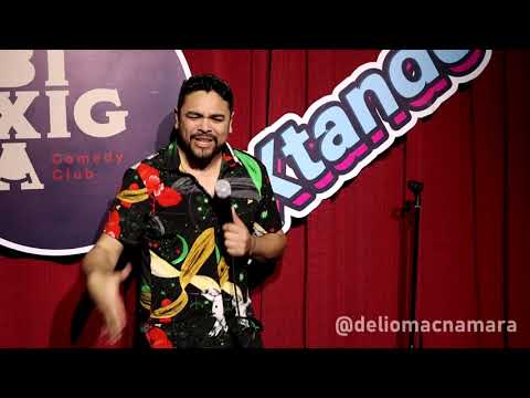 STAND UP - DÉLIO MACNAMARA - ANTIGAMENTE ERA ASSIM