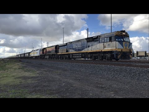 SSR grain train 3CM4 at McIntyre Loop
