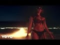 Kanye West - Flashing Lights (Director's Cut) ft. Dwele