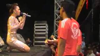 Download lagu ADA RINDU RENA KDI Monata Tasik Agung Rembang 2013 mp3