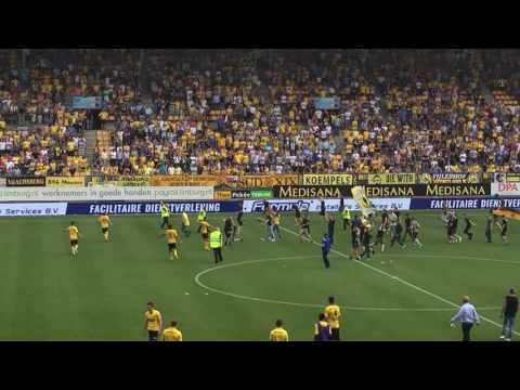 Roda-MVV pitch invasion