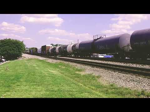 NS train in Austell Georgia