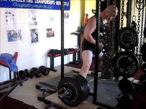 [Sun 4-5-'08] Max Effort Squat / Deadlift workout