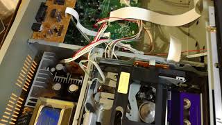 Video thumbnail for Tascam DA-40 Loading tape by ssanyi66
