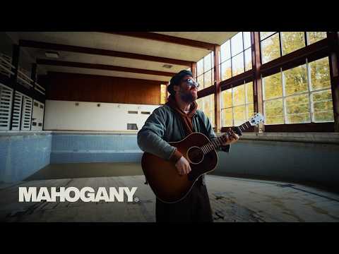Chet Faker performs Far Side of the Moon for Mahogany Sessions