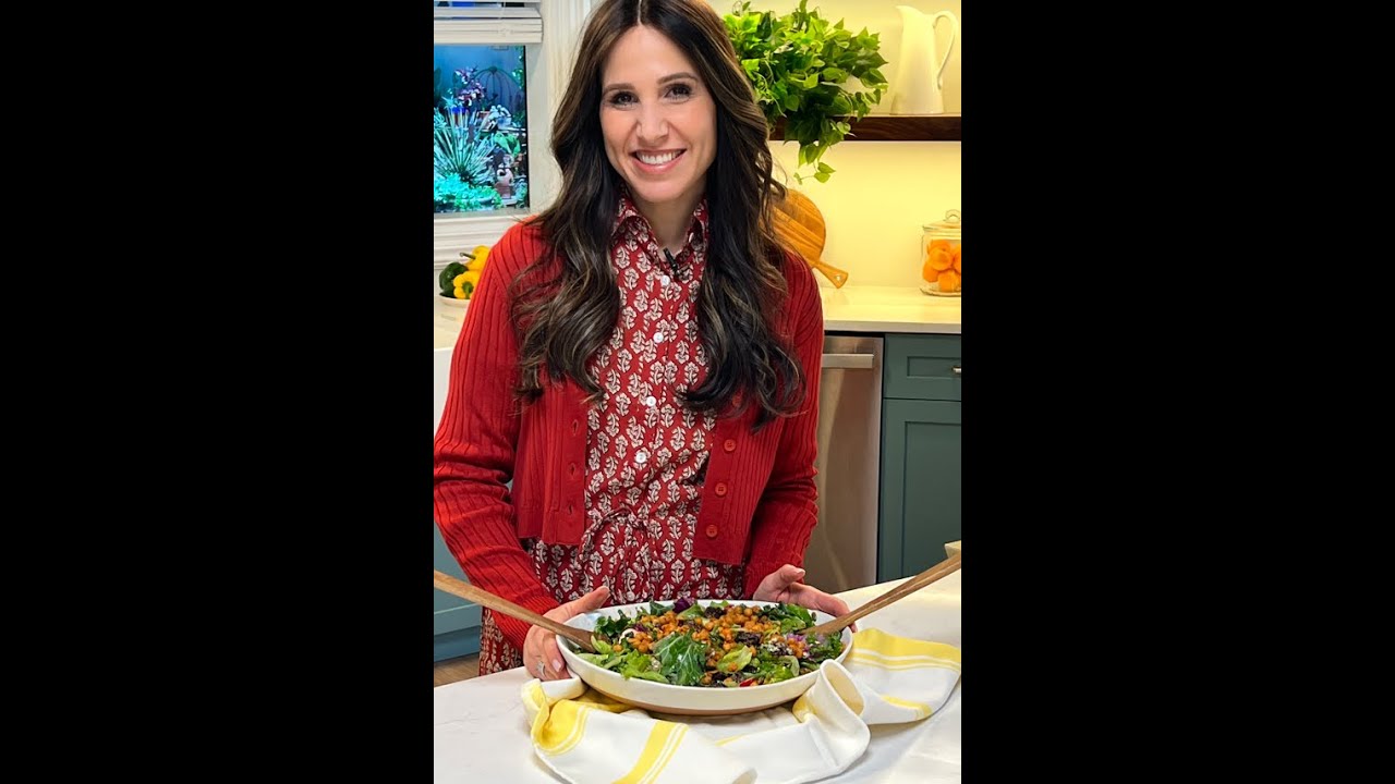 Crispy Chickpea Macro Salad