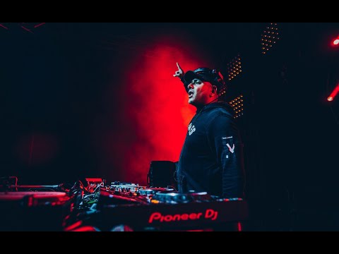 Charmes - LIVE @ Club 1001 Episode 001