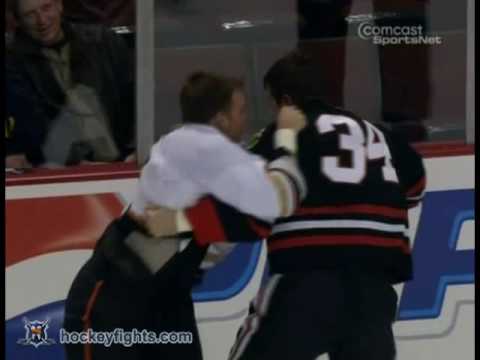 Shawn Thornton vs Reed Low Oct 28, 2006