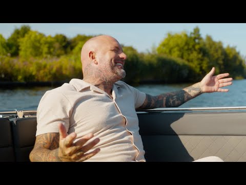 Dean Saunders - Gianna (Officiële videoclip)