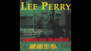 Lee Perry - Skanking With Lee Perry