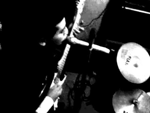 El Muermo - Ginecoeviseracion Sin Ninguntipo De Arma Blanca U Objeto Cortopunzante