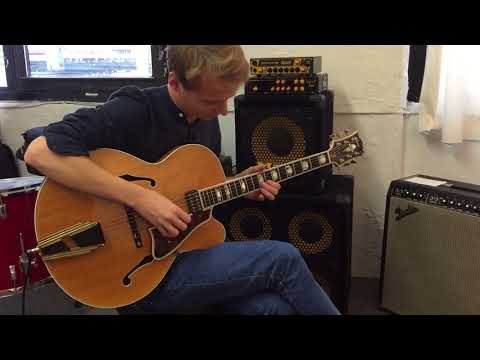 Daan Kleijn at the shop