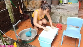 Download lagu Beautiful single momther washing baby tables and chairs | clean with me 2020 mp3