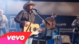 Alan Jackson - Every Now And Then (Live At Walmart Soundcheck)