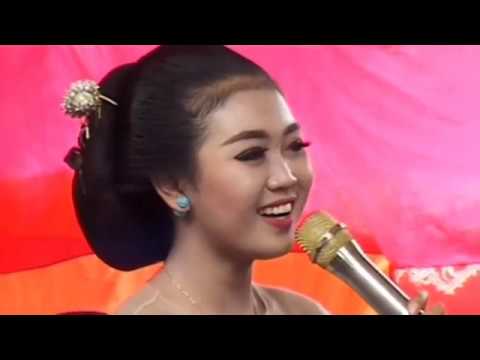 Sri Huning - Siska Arum - New Megaza
