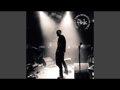 Videoclip de Trouble's What You're In (Live from Union Chapel, London – Oct 5 2011) — Fink