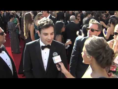 Jimmy Fallon impersonates Rob Pattinson - SheKnows Goes to the Shows