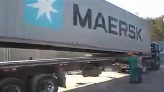 how to unload a container without a crane