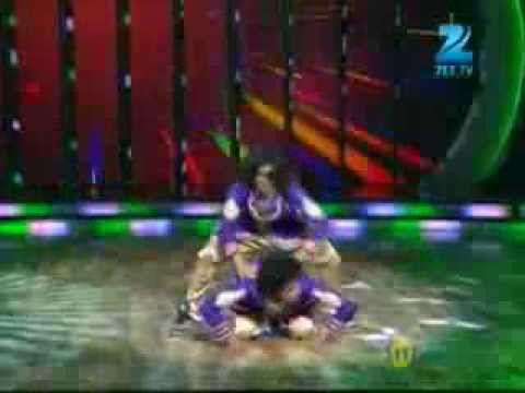 Dance India Dance Season 4 December 28, 2013 - Sumedh & Manan