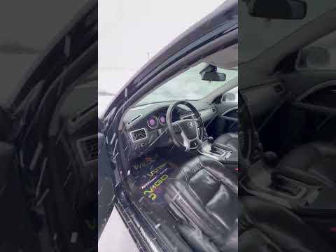 фото volvo v70 iii 0
