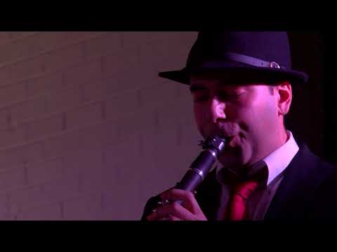 Der Heyser Bulgar: Matvey Kostukovsky, Maxwell Street Klezmer Band