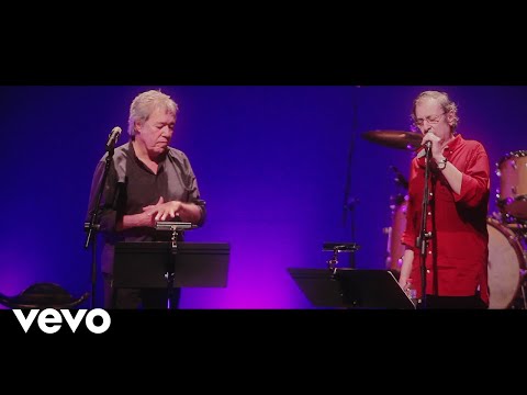 Jorge Palma, Sérgio Godinho - O Primeiro Dia (Live from Theatro Circo Braga, Braga / 2015)