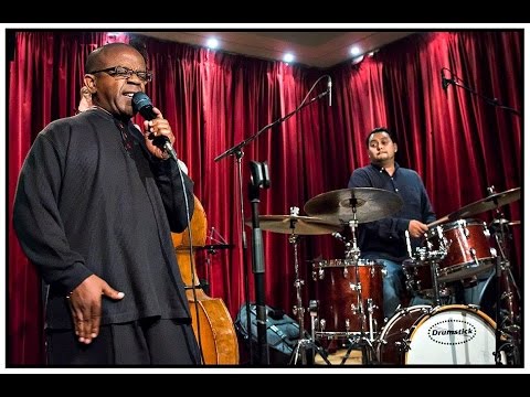 Kenny Washington - Sitting At The Dock Of The Bay (Live at Jazzhus Montmartre)